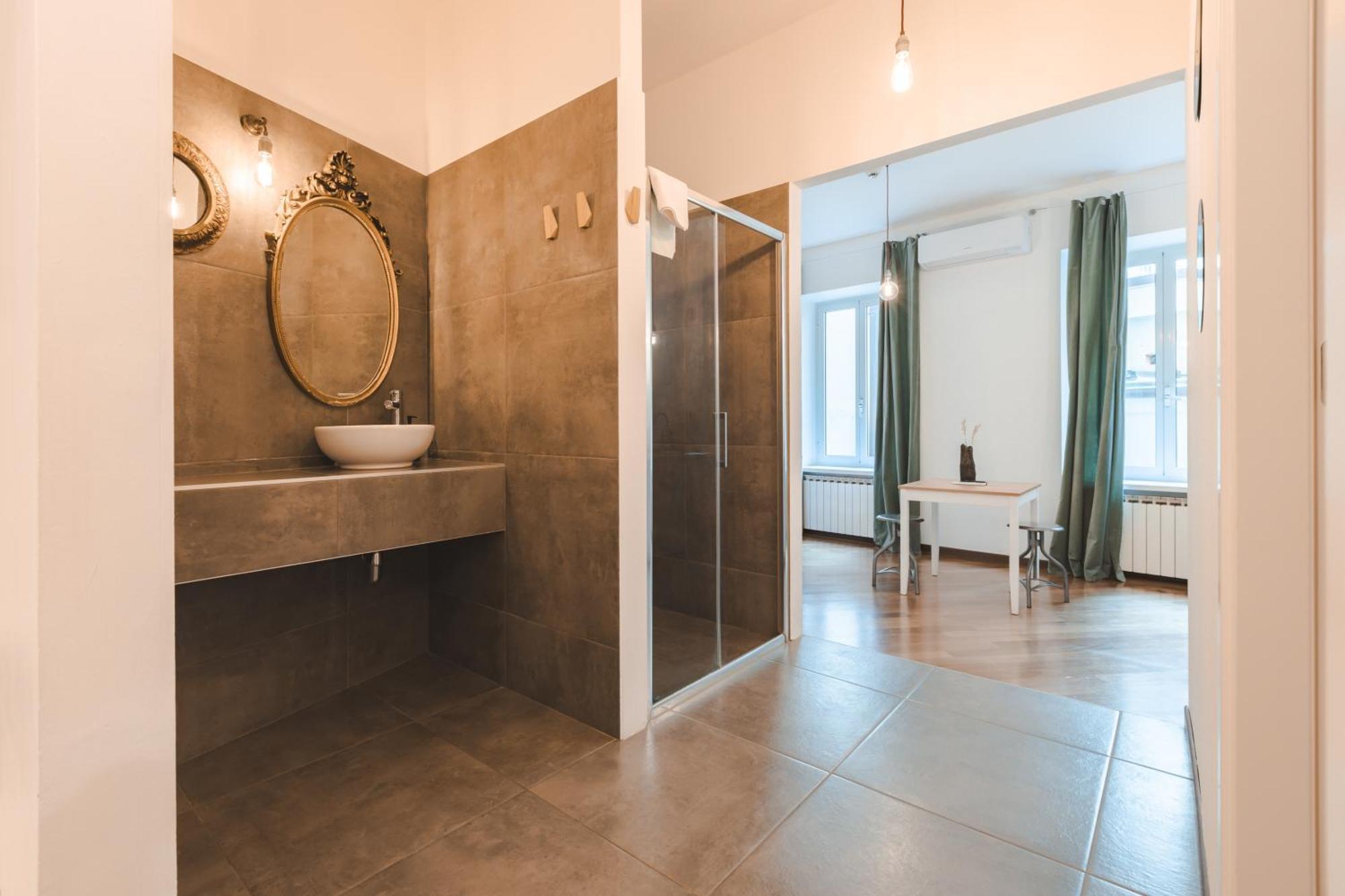 La Stazione Degli Artisti Apartment Trieste Ngoại thất bức ảnh